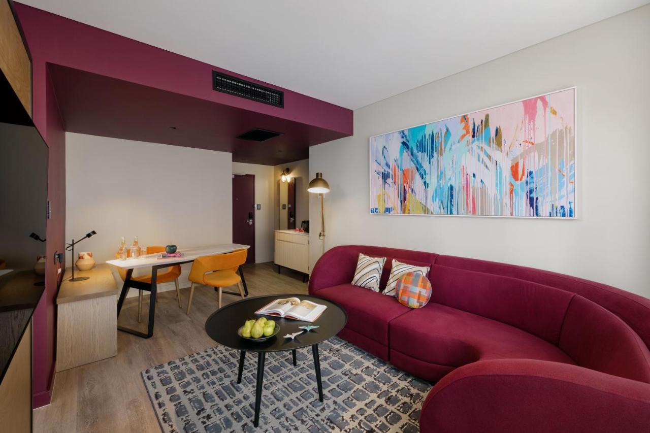 Hotel Indigo Brisbane City Centre, An Ihg Hotel Exterior photo The interior of a typical apartment