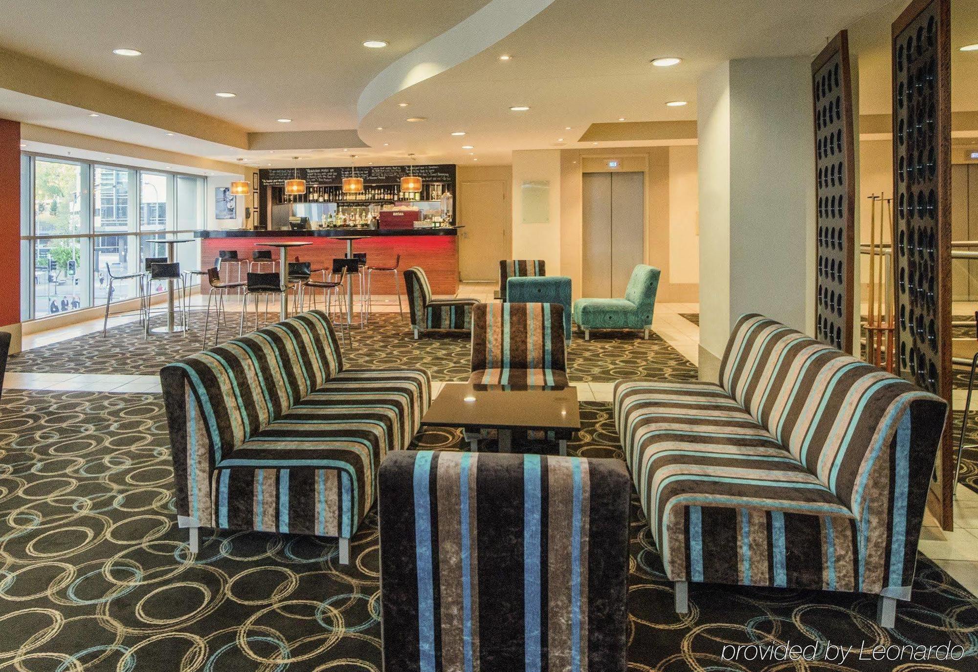 Hotel Indigo Brisbane City Centre, An Ihg Hotel Exterior photo The lounge at the airport